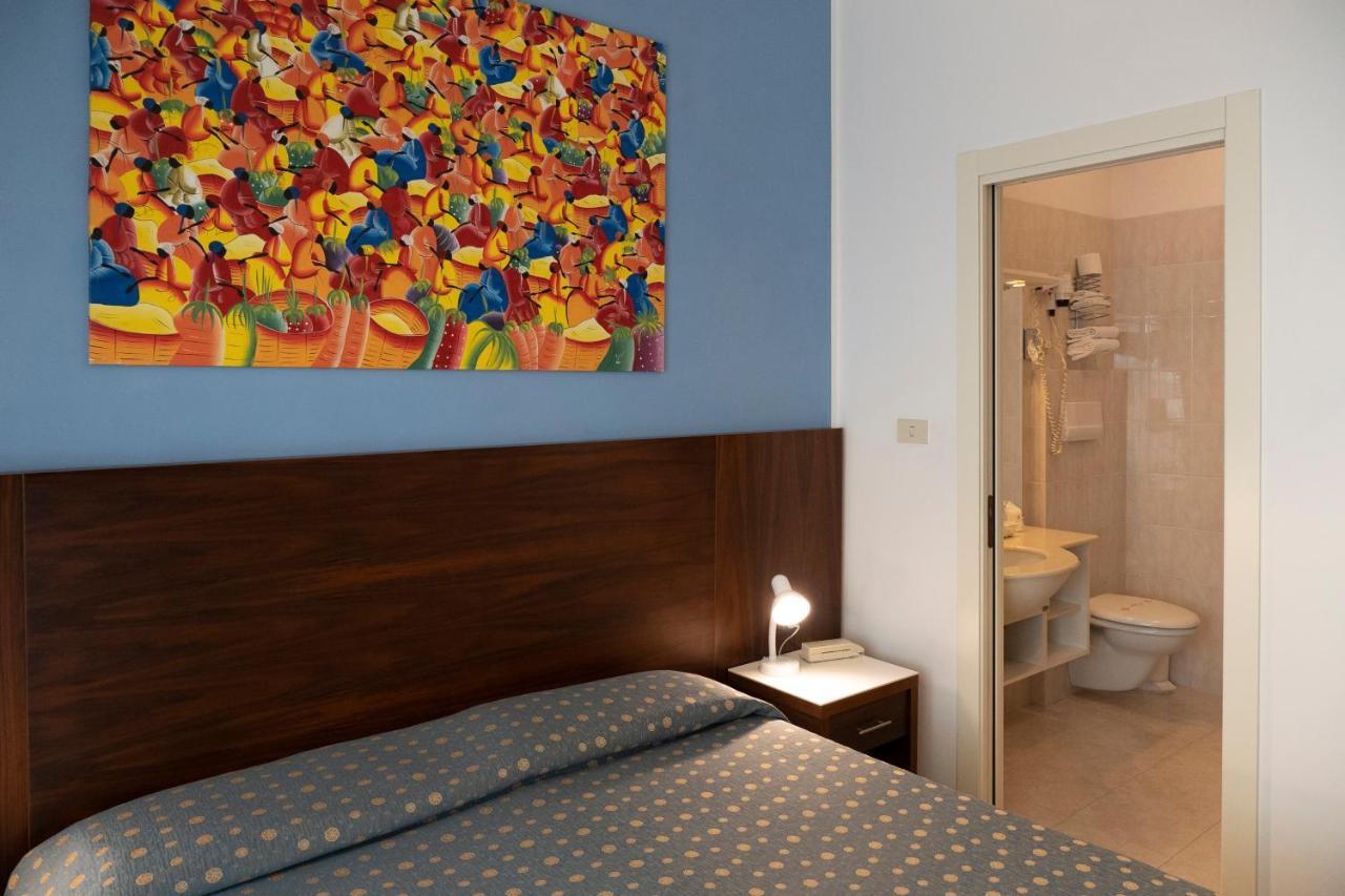Hotel Mare Blu Francavilla Al Mare Exterior photo